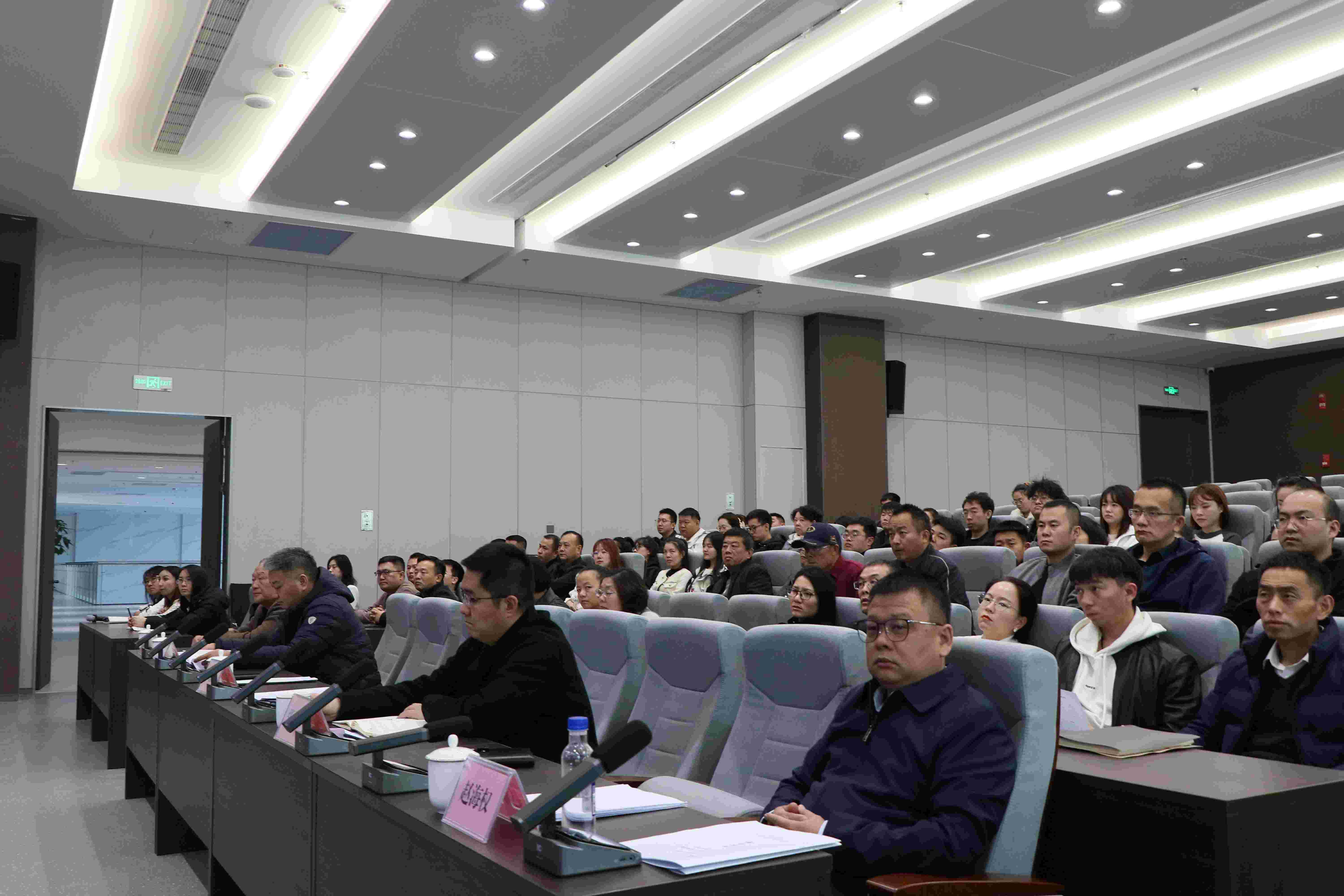 w88优德官网集团新办公大楼消防演练运动圆满乐成